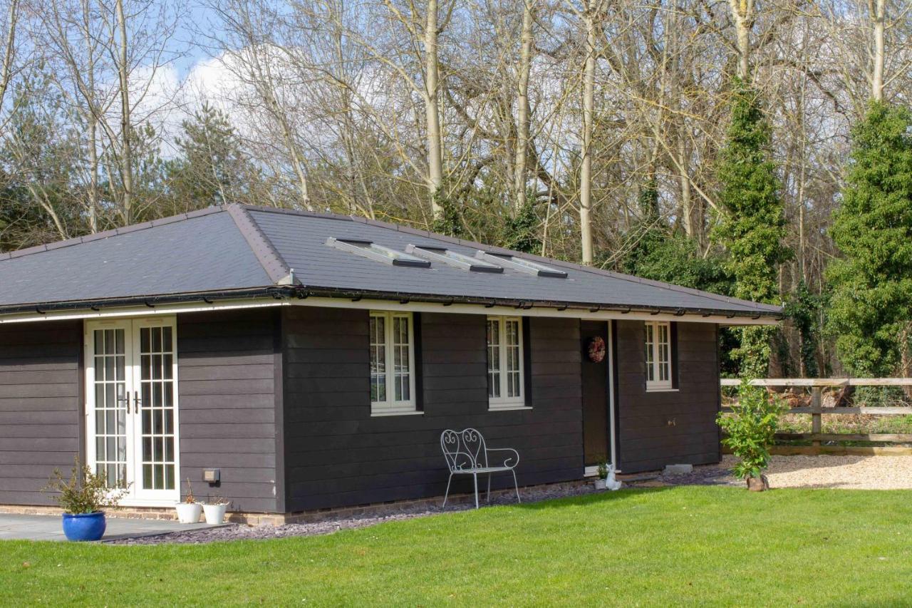 Breckland Cottage - Secluded Country Getaway Hockwold cum Wilton Exterior foto